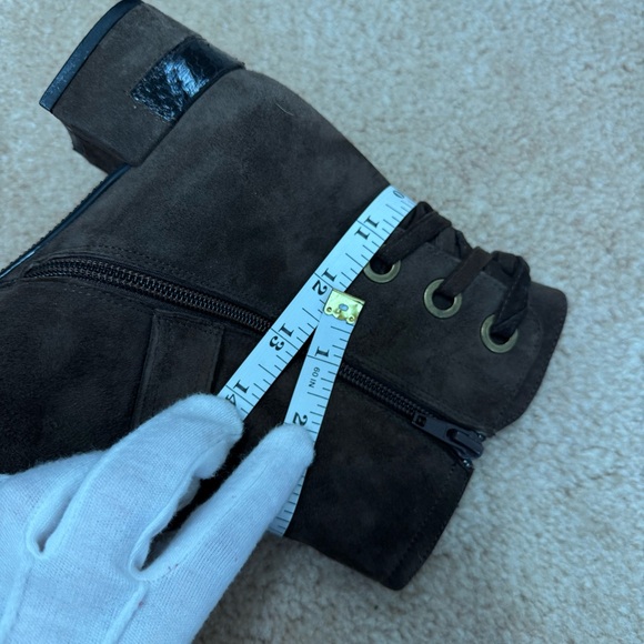 Vaneli Brown Suede Ankle Boots Real Python Trim Lace Back Zip Sz 10 M - Picture 7 of 12